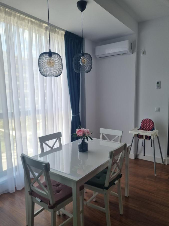 Summer Onix Mamaia Nord Apartament นาโวดาริ ภายนอก รูปภาพ